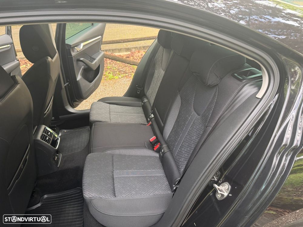 Skoda Octavia 2.0 TDI Ambition DSG - 20