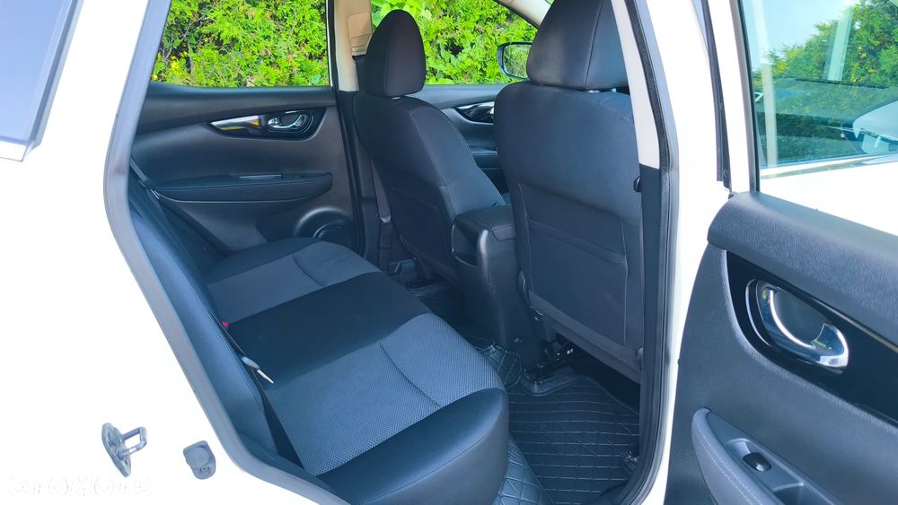 Nissan Qashqai - 11