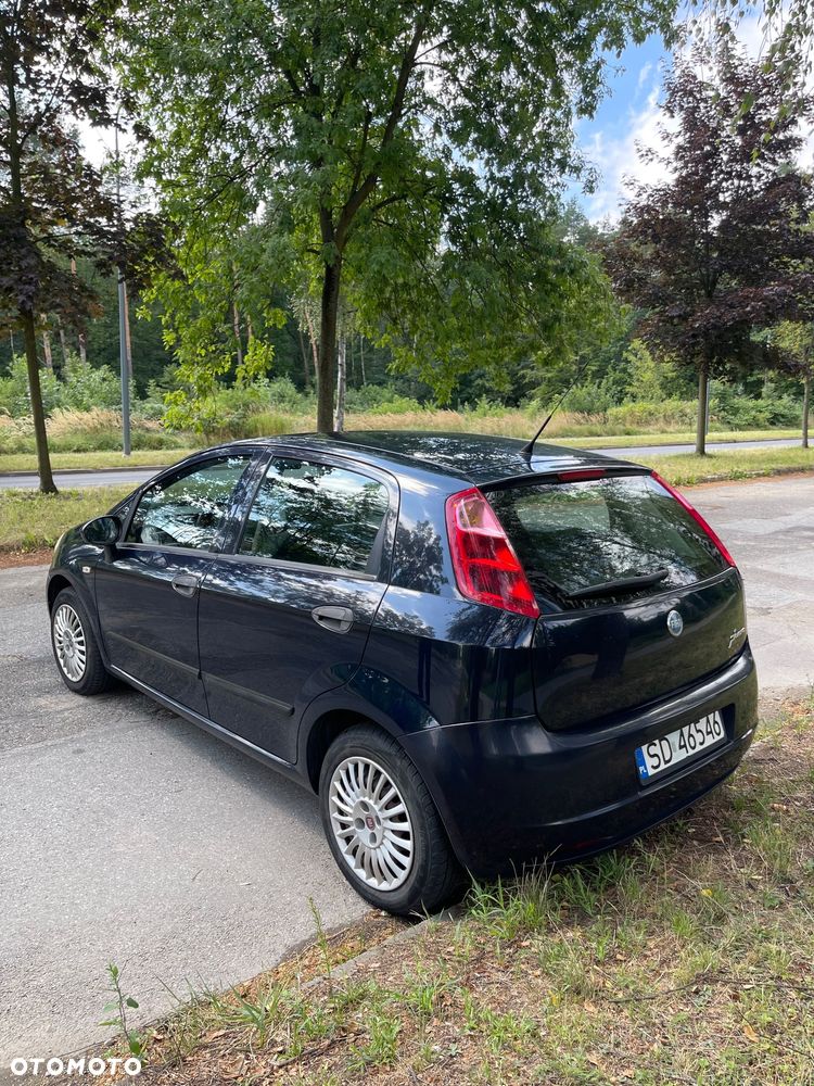 Fiat Grande Punto - 4