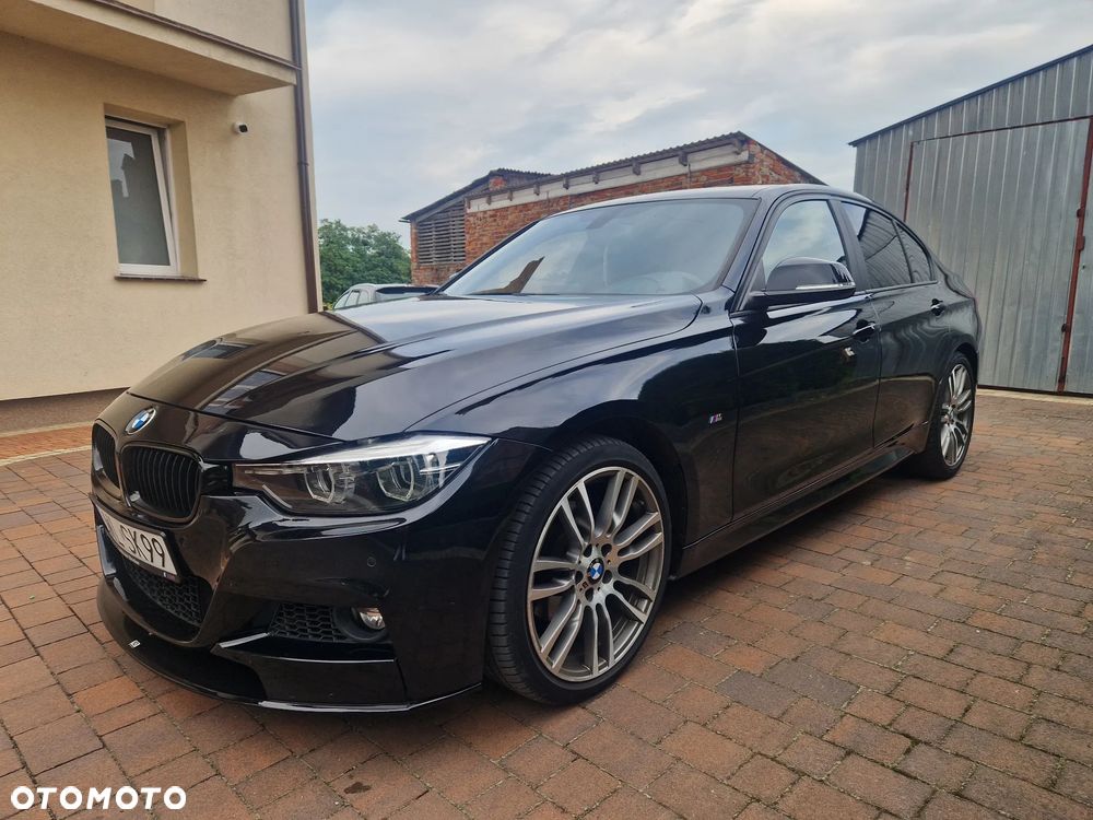 BMW Seria 3 320d M Sport - 3
