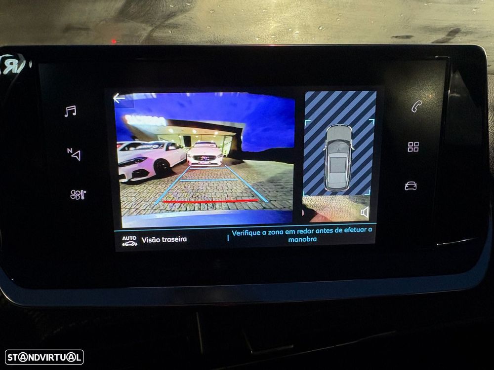 Peugeot e-2008 50 kWh Active Pack - 23