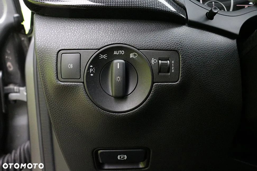 Mercedes-Benz Klasa B 180 CDI - 23