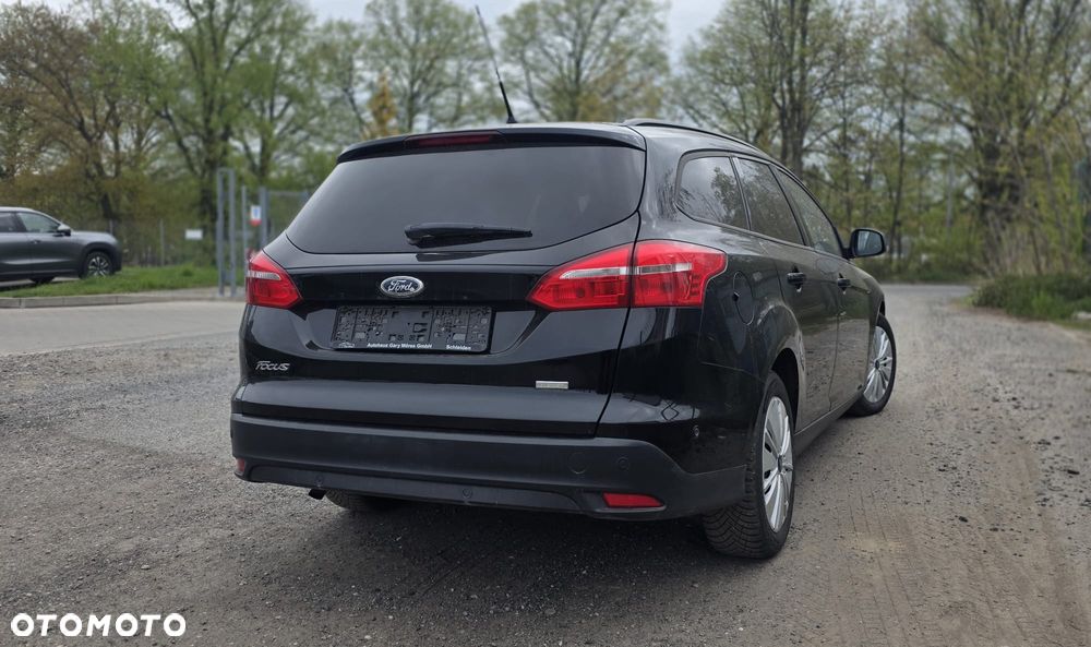 Ford Focus - 30