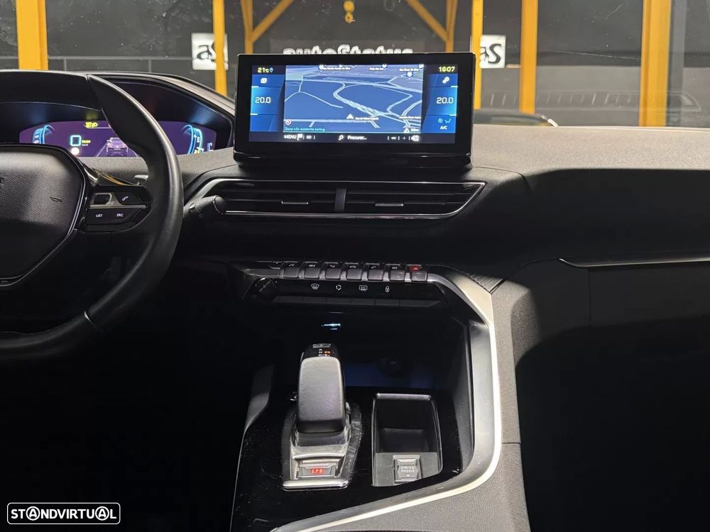 Peugeot 3008 1.6 Hybrid Allure e-EAT8 - 17