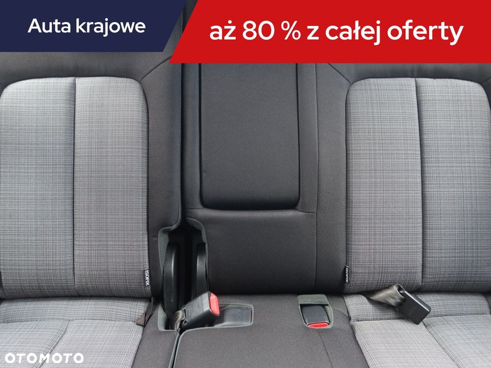 Kia Venga - 12