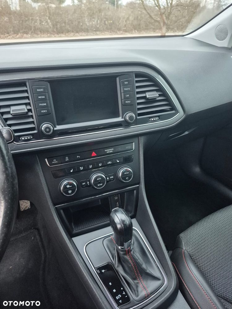 Seat Leon 2.0 TDI DPF DSG FR - 28