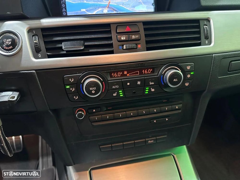 BMW 318 d Pack M - 36