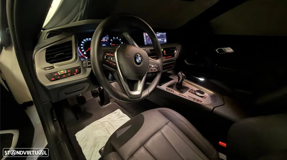 BMW Z4 2022 photo 4