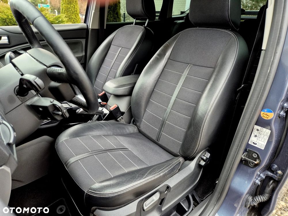 Ford Kuga 2.0 TDCi 4x4 Titanium - 6