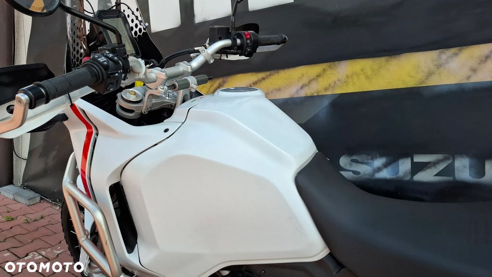 Ducati DesertX - 19