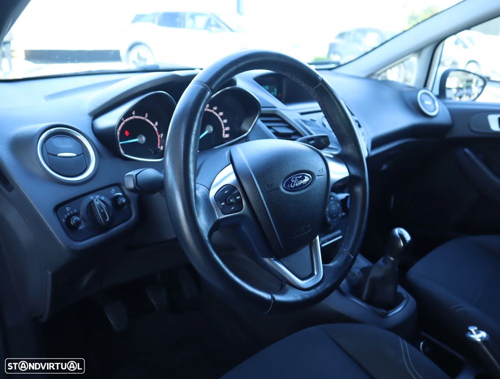 Ford Fiesta 1.0 Ti-VCT Trend - 28