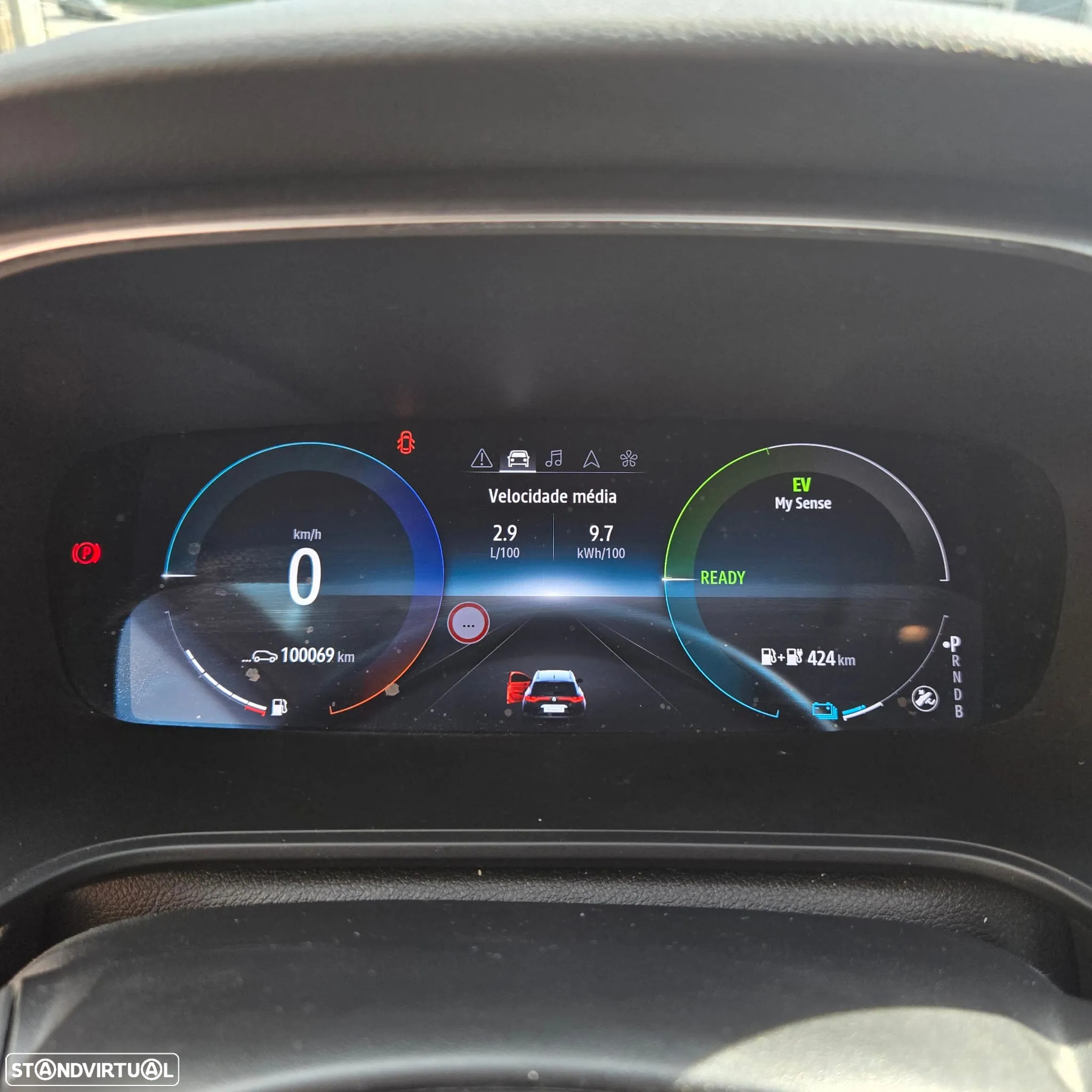 Renault Mégane Sport Tourer 1.6 E-Tech Plug-In Zen - 10