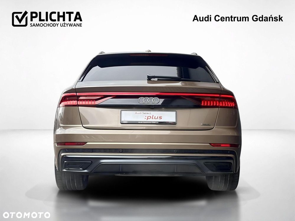 Audi Q8 - 4