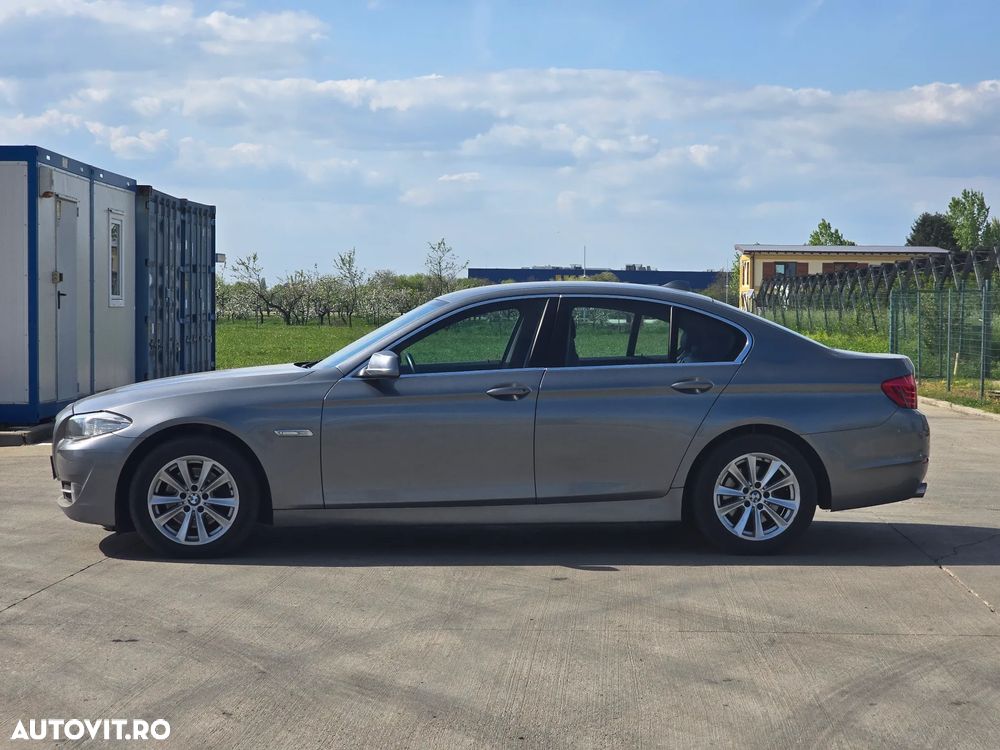 BMW Seria 5 520d Aut. - 10
