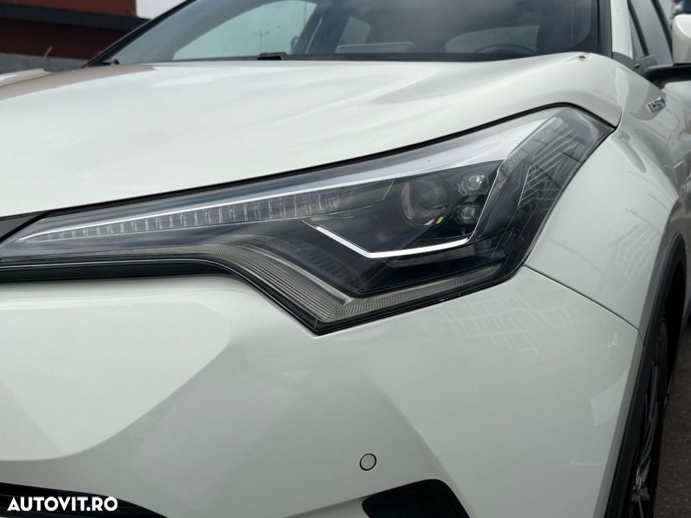 Toyota C-HR 1.8 HSD 122 CP 4x2 CVT Style - 8