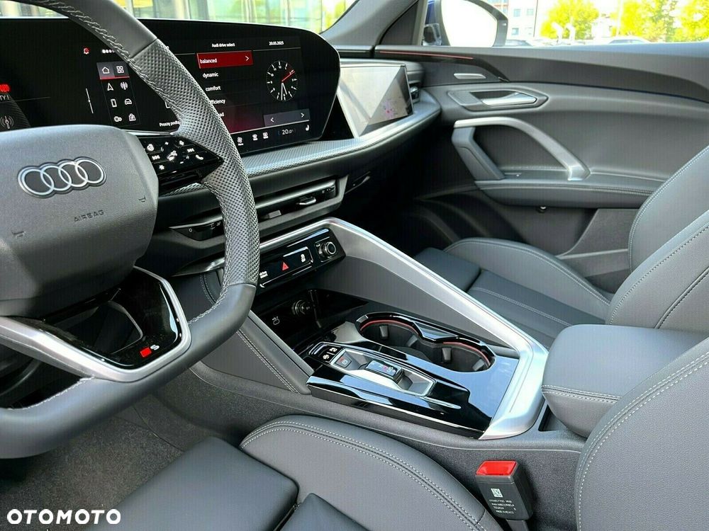 Audi Q5 Sportback - 27