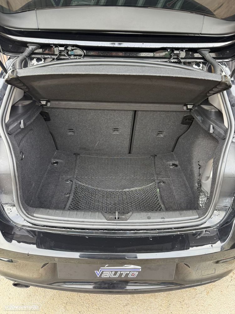 BMW 116 i Sport Line - 12