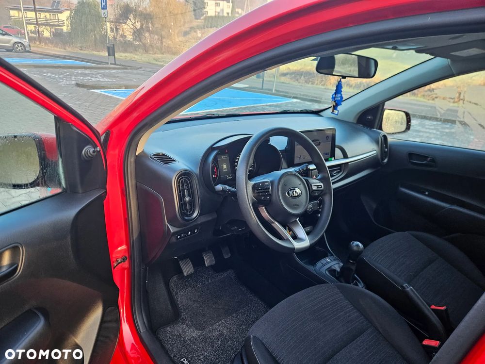 Kia Picanto 1.0 L - 10