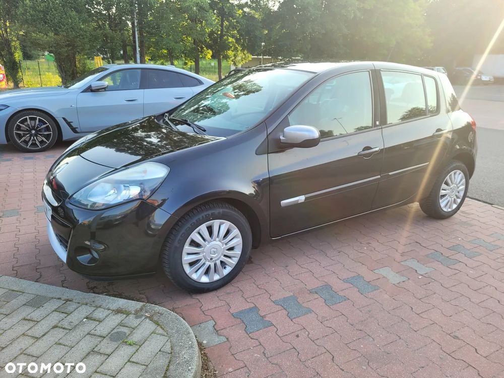 Renault Clio 1.2 16V TCE Dwudziestka - 1