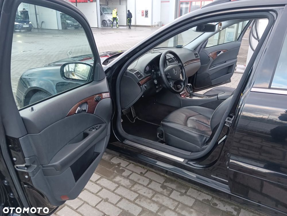 Mercedes-Benz Klasa E - 14