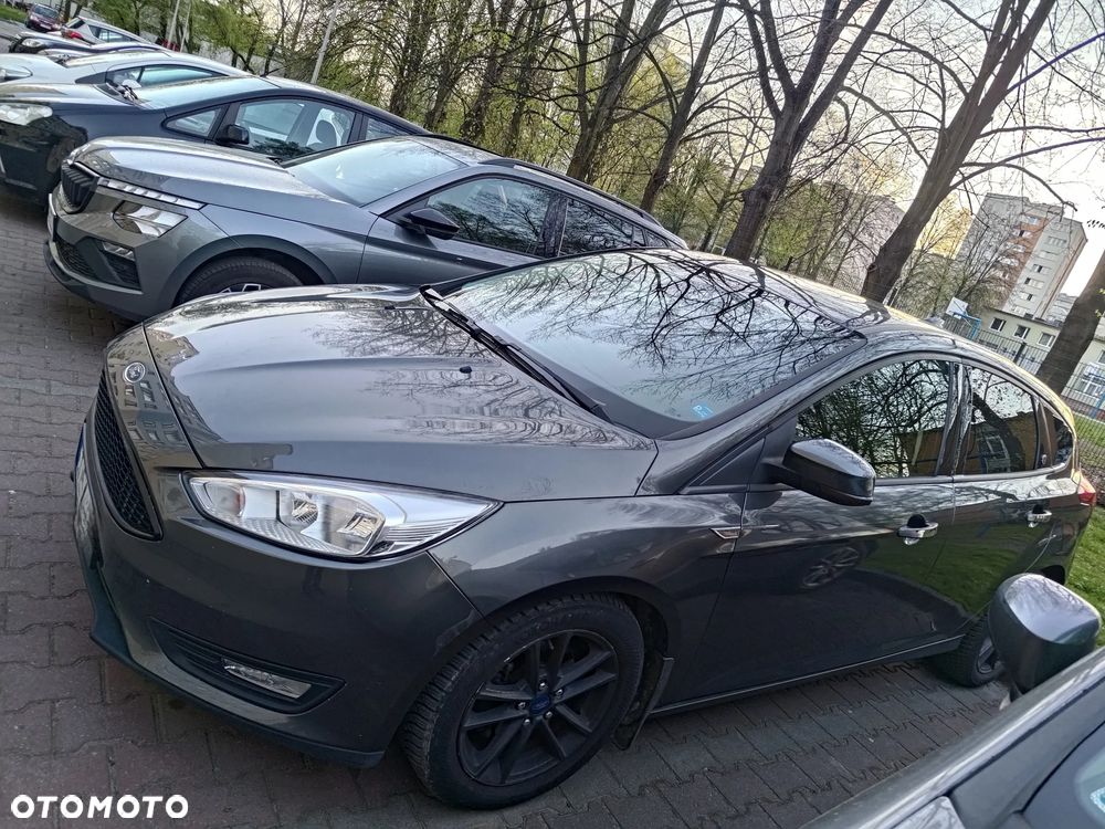 Ford Focus 1.0 EcoBoost Trend Edition Business - 11