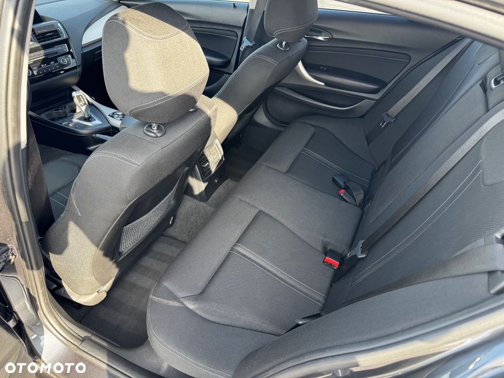 BMW Seria 1 118d - 17