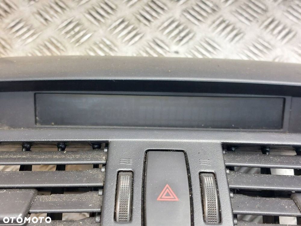 WYŚWIETLACZ + KRATKI NAWIEWU MAZDA 6 II GH GAA9611J0 GS1D-55311 - 3