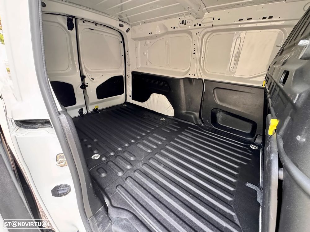 Toyota Proace City L2 1.5D - 3 Lugares - 15