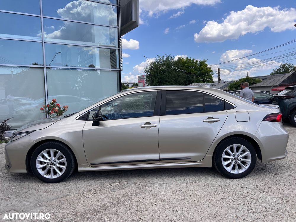 Toyota Corolla - 7