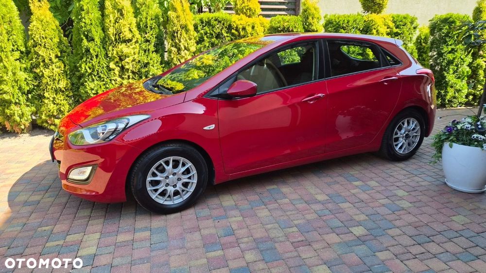 Hyundai i30 1.4 Classic + - 6