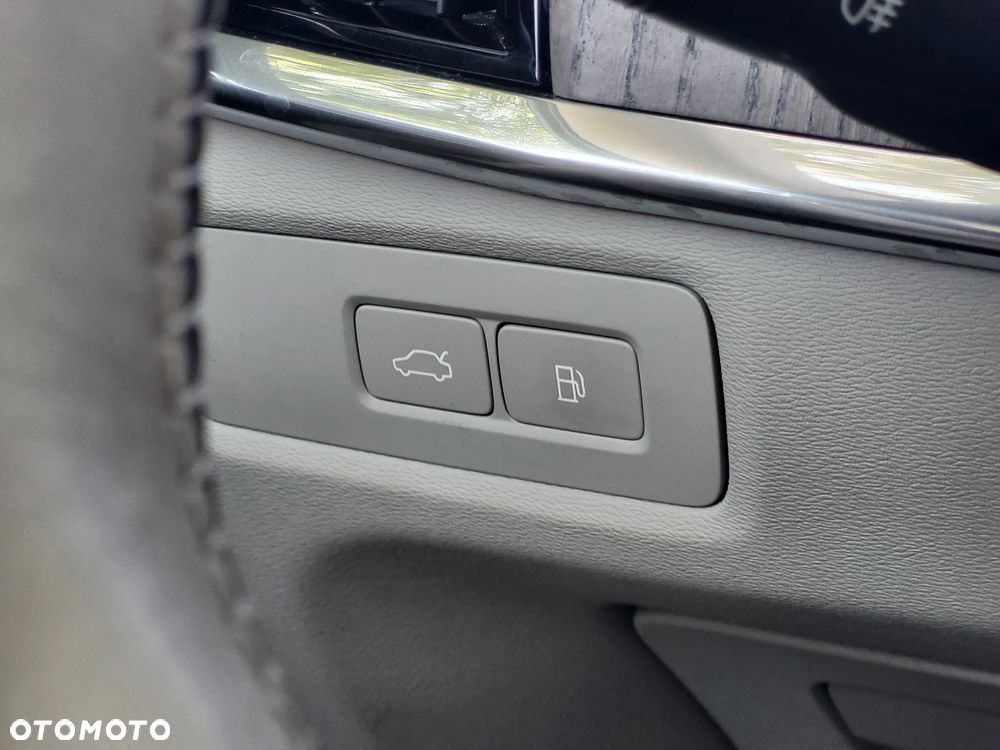Volvo V90 - 32
