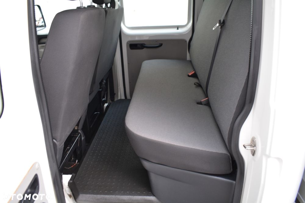 Volkswagen TRANSPORTER T6 DOKA - 22