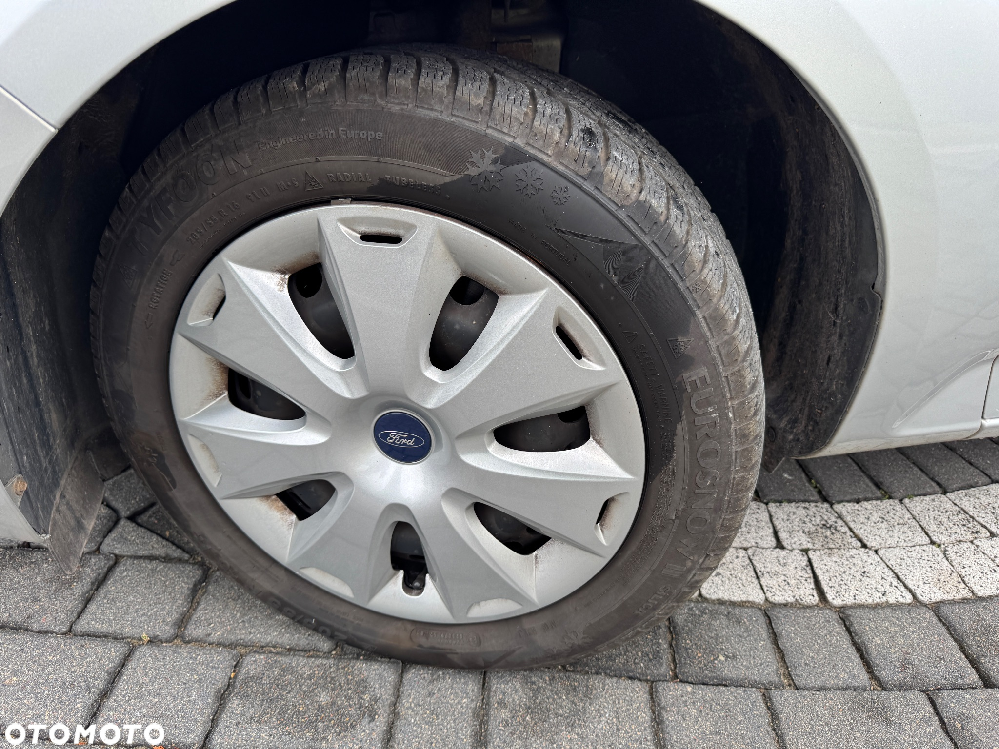 Ford Mondeo 1.6 Silver X - 13
