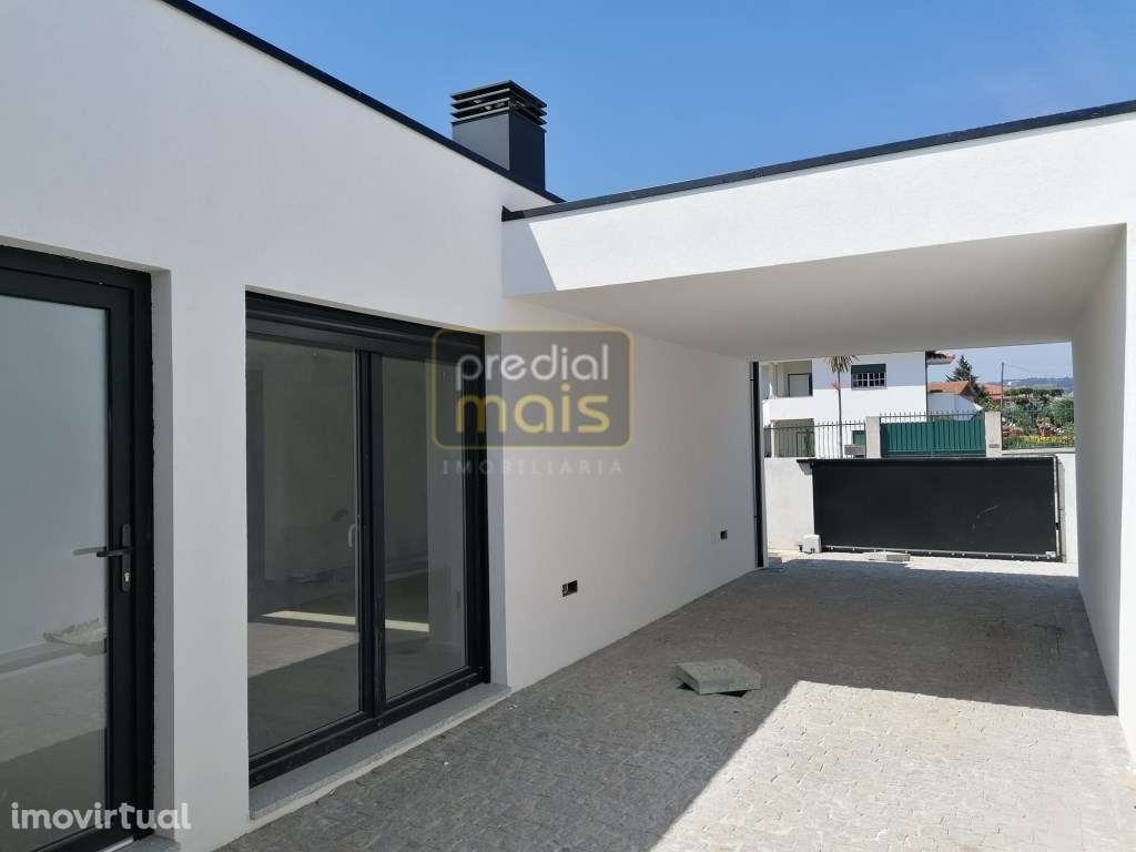 MORADIA TÉRREA T3+1 - Castelões - Grande imagem: 3/12