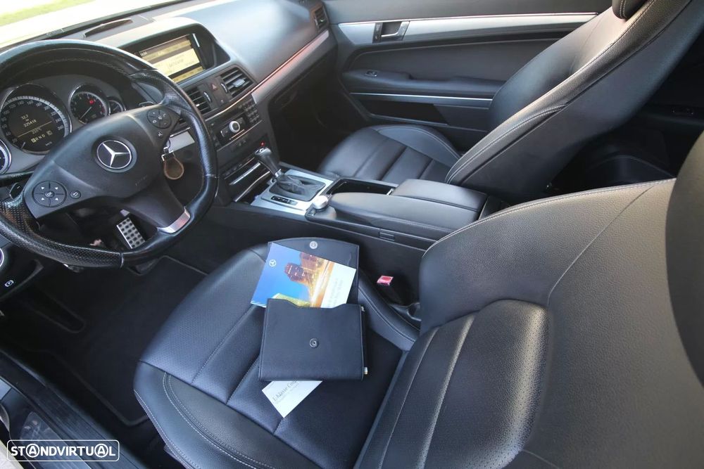 Mercedes-Benz E 250 CGI Elegance BlueEfficiency - 29