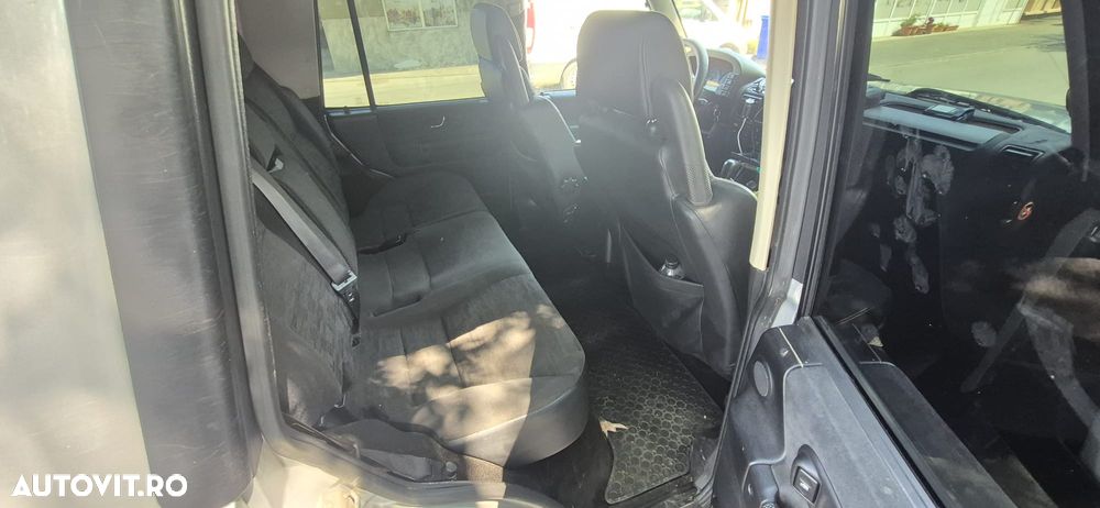 Land Rover Discovery - 9