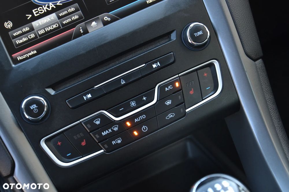 Ford Mondeo 2.0 TDCi STart-Stopp Titanium - 21