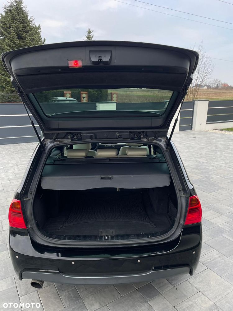 BMW Seria 3 320d DPF Blue Performance Edition Fleet Sport - 29