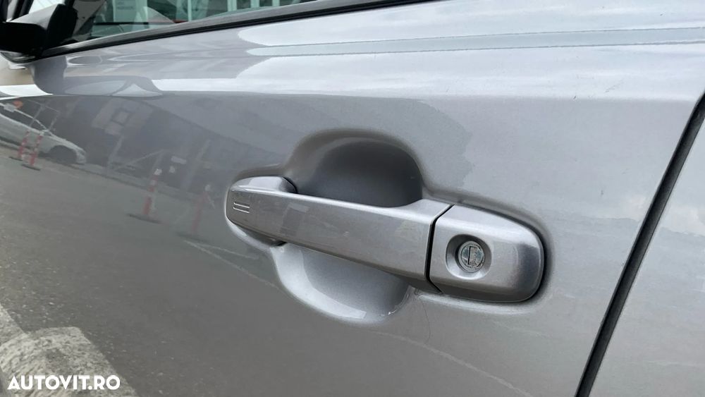 Toyota C-HR 1.8 HSD 122 CP 4x2 CVT Core - 9