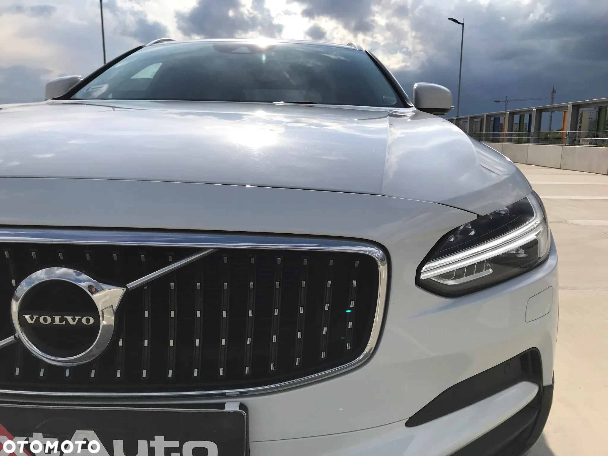 Volvo V90 Cross Country T5 AWD Pro - 16