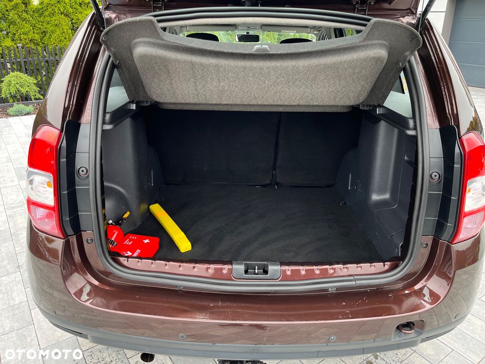 Dacia Duster 1.6 SCe Laureate S&S - 12