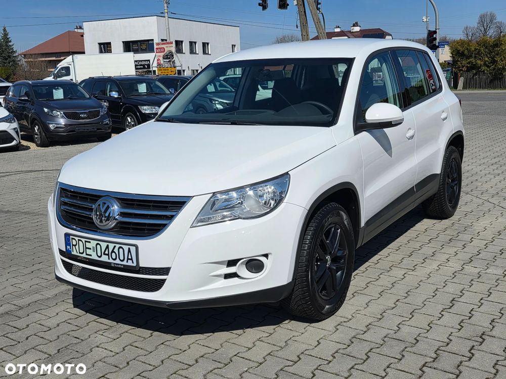 Volkswagen Tiguan - 2