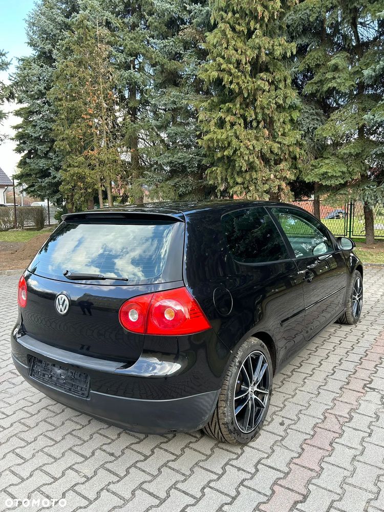Volkswagen Golf - 9