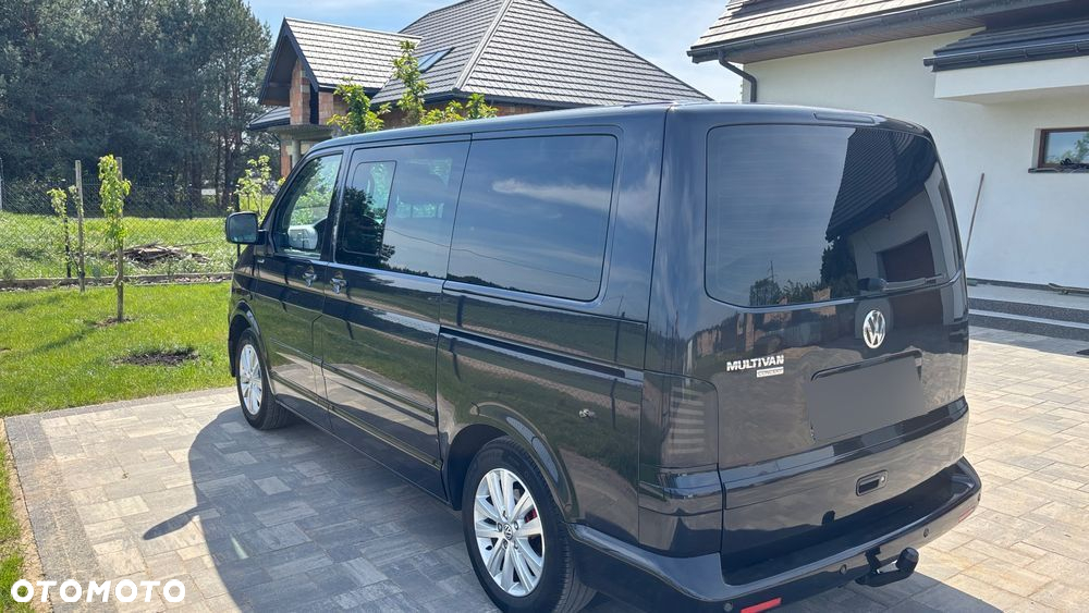 Volkswagen Multivan - 5