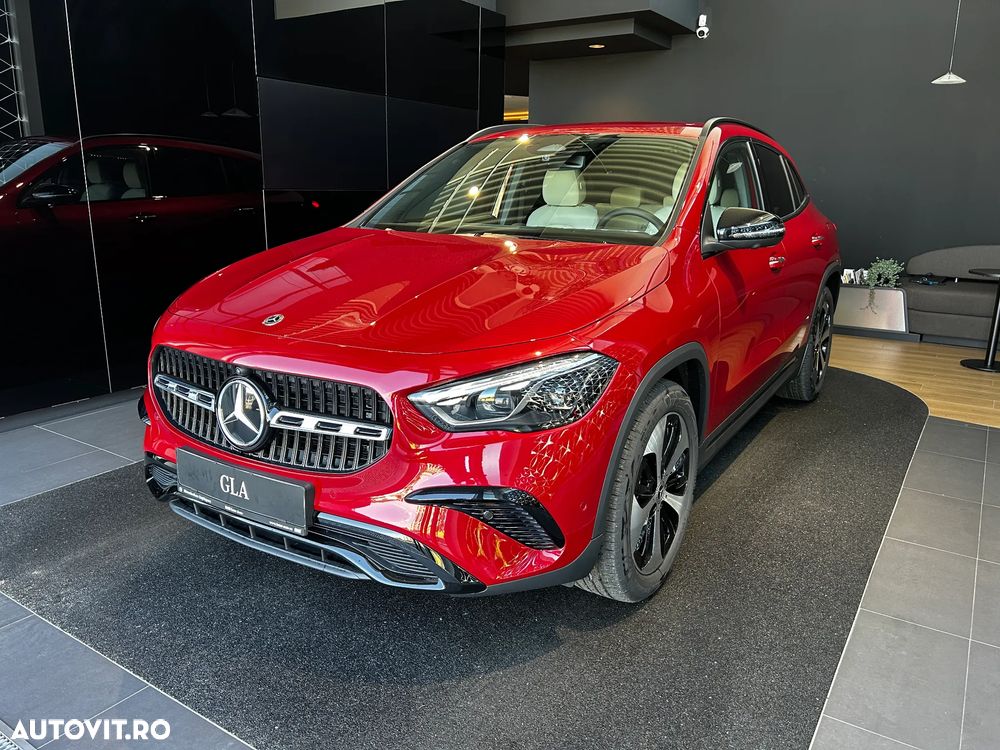 Mercedes-Benz GLA 220 4MATIC MHEV Aut. - 4