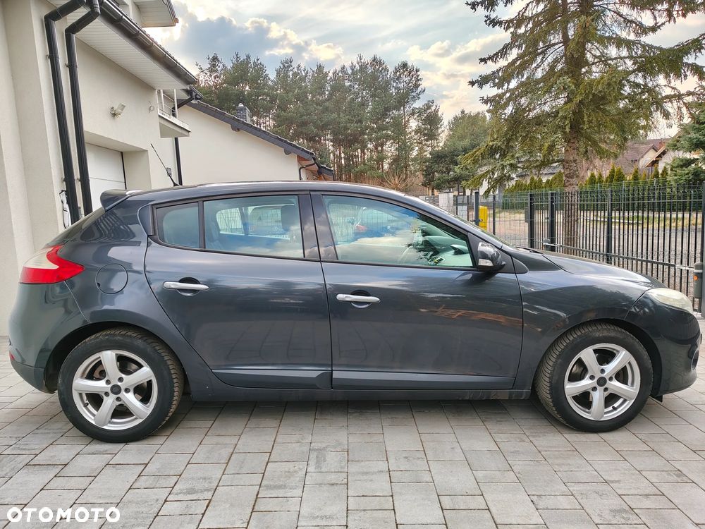 Renault Megane 1.5 dCi Authentique - 5