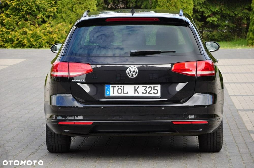 Volkswagen Passat Variant 2.0 TDI BMT Highline - 14