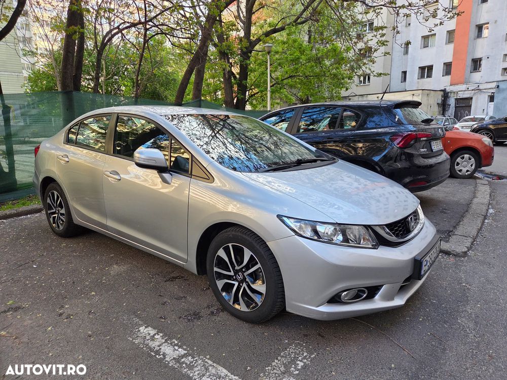 Honda Civic 1.8 i-VTEC AT Lifestyle - 3