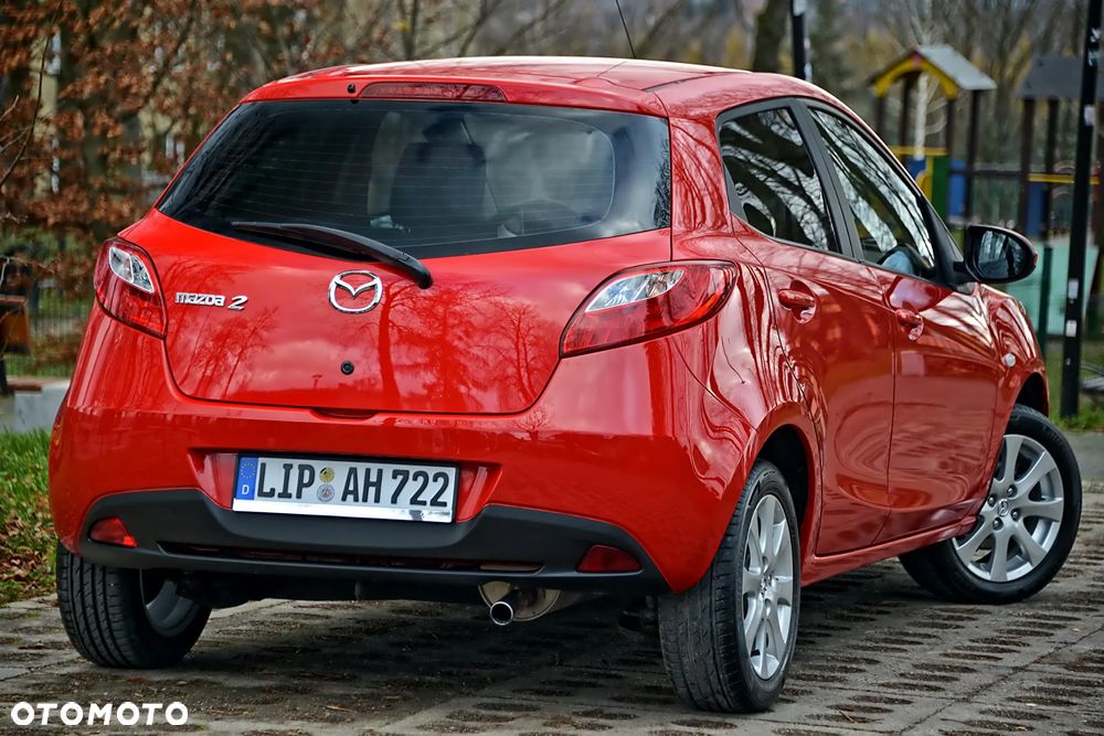 Mazda 2 - 6