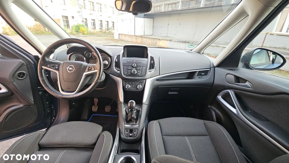 Opel Zafira Tourer 1.4 Turbo drive - 9